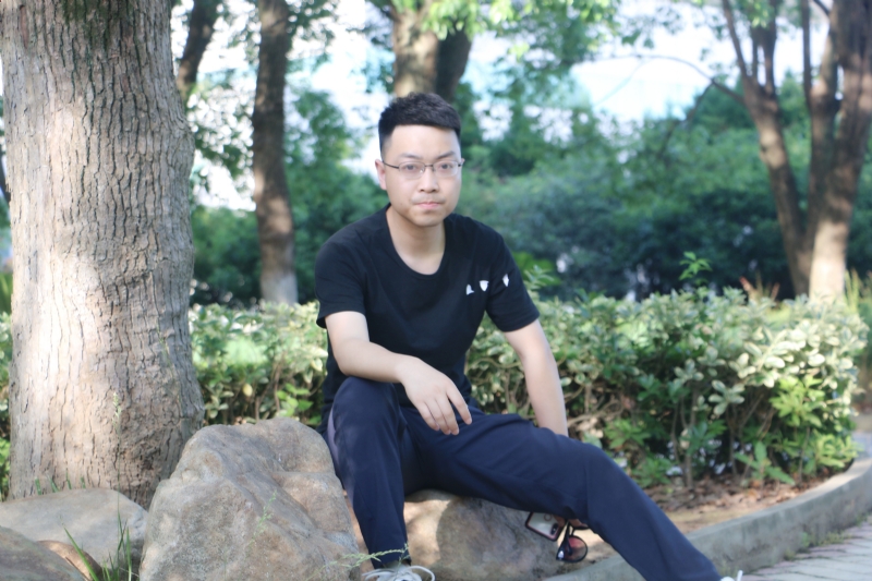 阿帆的第一张照片--红安交友中心